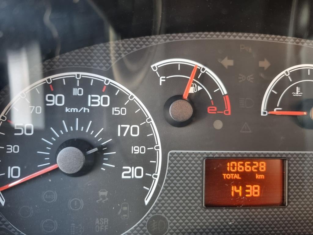 Peugeot Bipper⚠️ 2017 ! Euro6 👌🏻1.3 Hdi  59KW  106dkm ✅️, Auto's, Stof, 4 cilinders, 400 kg, Origineel Nederlands