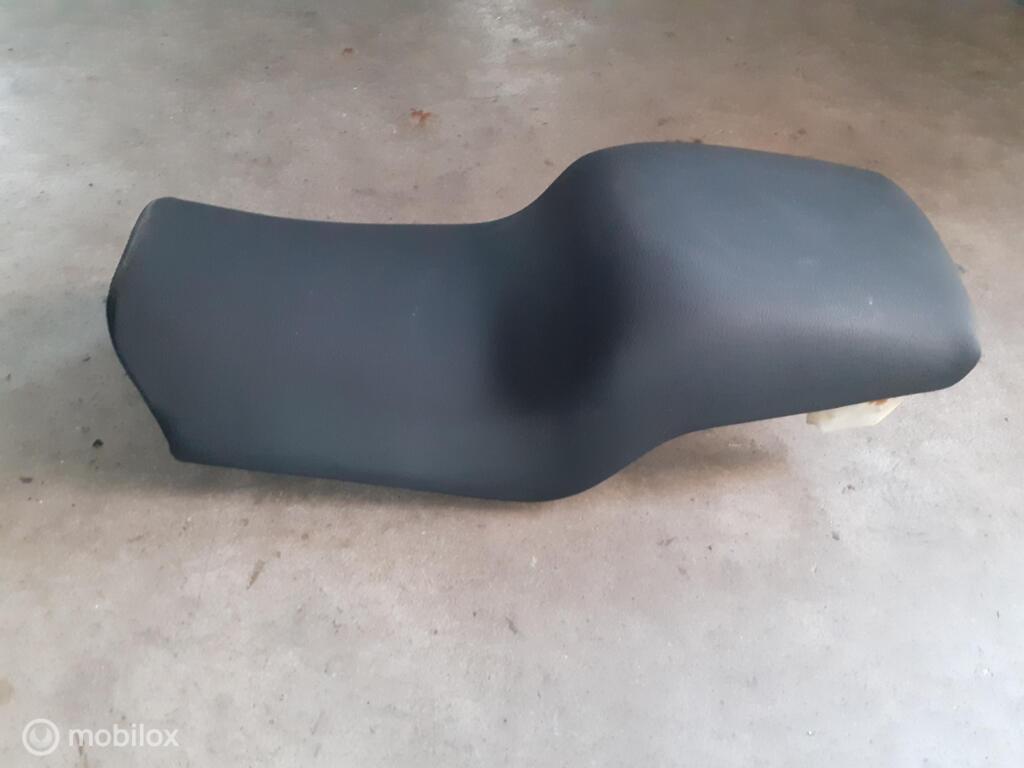 Buddyseat origineel zadel buddy nieuw bekleed SS Supersport, Motoren, Onderdelen | Ducati, Gebruikt, Factorystore.service@ducati.com
