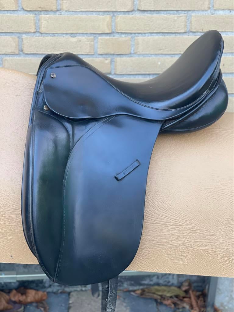 Loesdau Siërra 16 inch dressuur  (passervice mogelijk), Dieren en Toebehoren, Gebruikt, Zeeasterweg, Kelly@schuuring.net, Dressuur