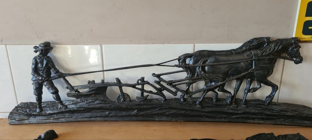 Muurdecoratie paard met werktuig, Antiek en Kunst, Ophalen