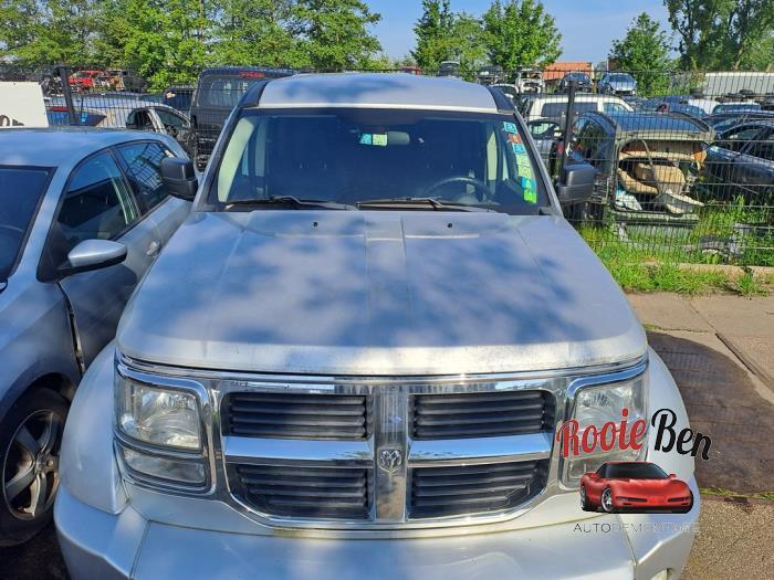 Motorkap van een Dodge Nitro (PS2), Gebruikt, -, -, Ophalen of Verzenden