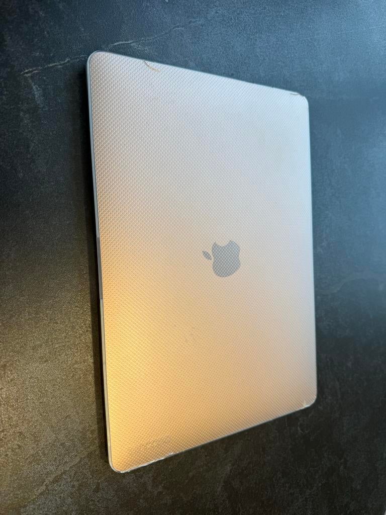 MacBook Air 13" (2020) - Nette Staat, Goud/Rose Gold, 256 GB, Qwerty, 8 GB, 13 inch
