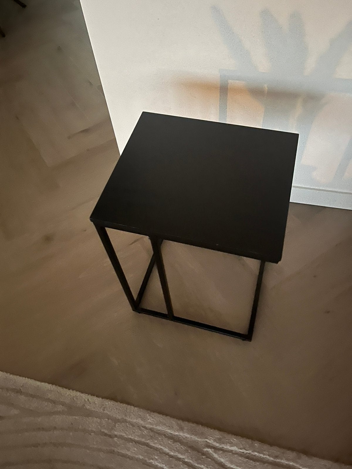 Aanschuif tafeltje, Ophalen, Rond, Minder dan 55 cm, 45 tot 60 cm
