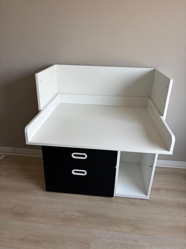 Ikea smastad commode met lades en opbergvakken - Wit/Zwart, Kinderen en Baby's, Kinderkamer | Commodes en Kasten, Ophalen, 50 tot 70 cm