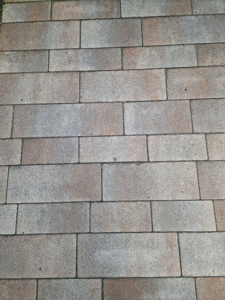Gratis afhalen: restpartij stenen, Tuin en Terras, Ophalen, Klinkers, Nieuw, Minder dan 5 m²
