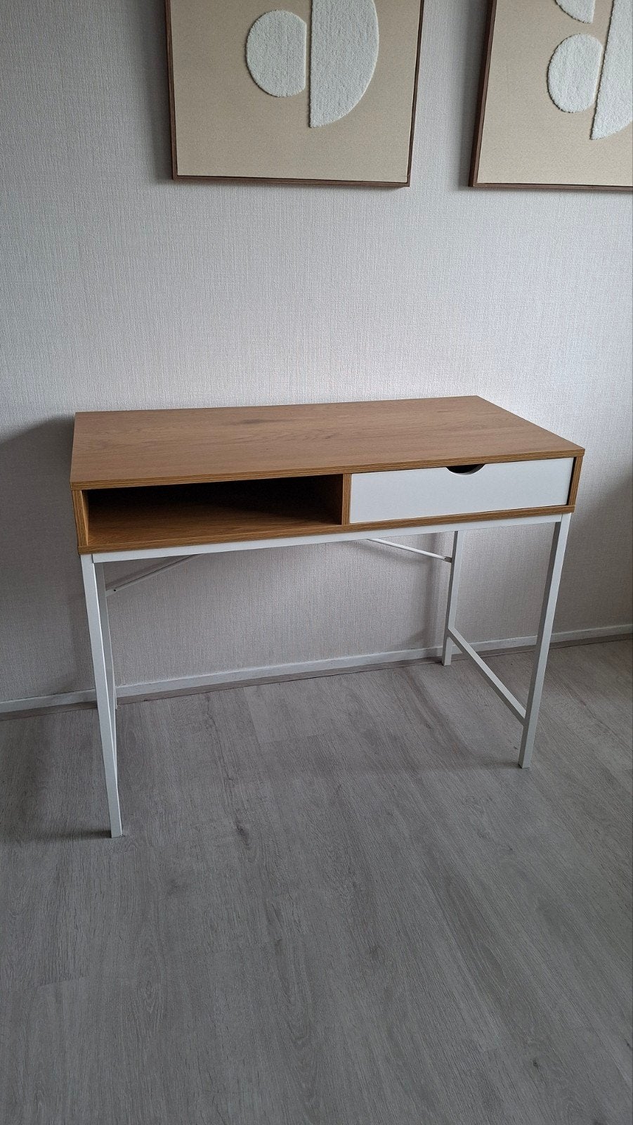 Mooie bureau, van hout en metaal, Huis en Inrichting, Bureaus, Ophalen, Zo goed als nieuw
