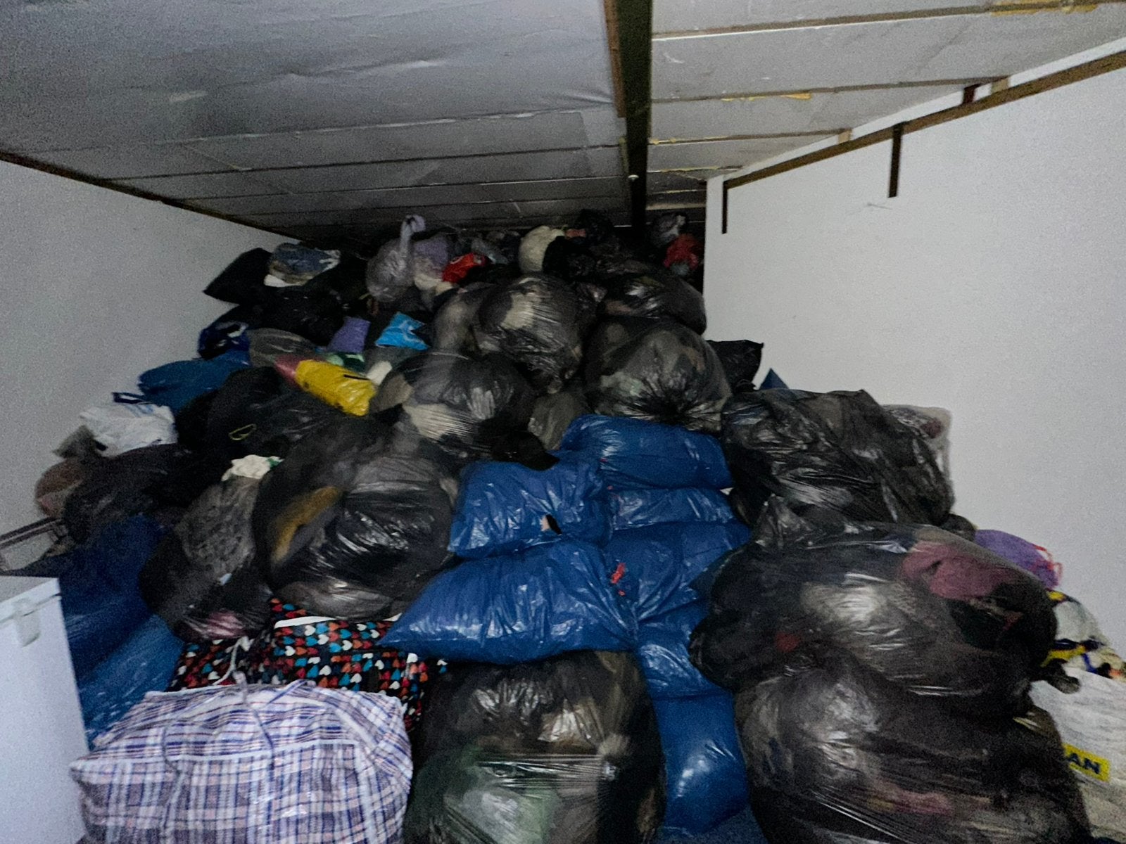 Aanbod textiel kleding, Ophalen, Zo goed als nieuw, Versiering, Abraham of Sarah