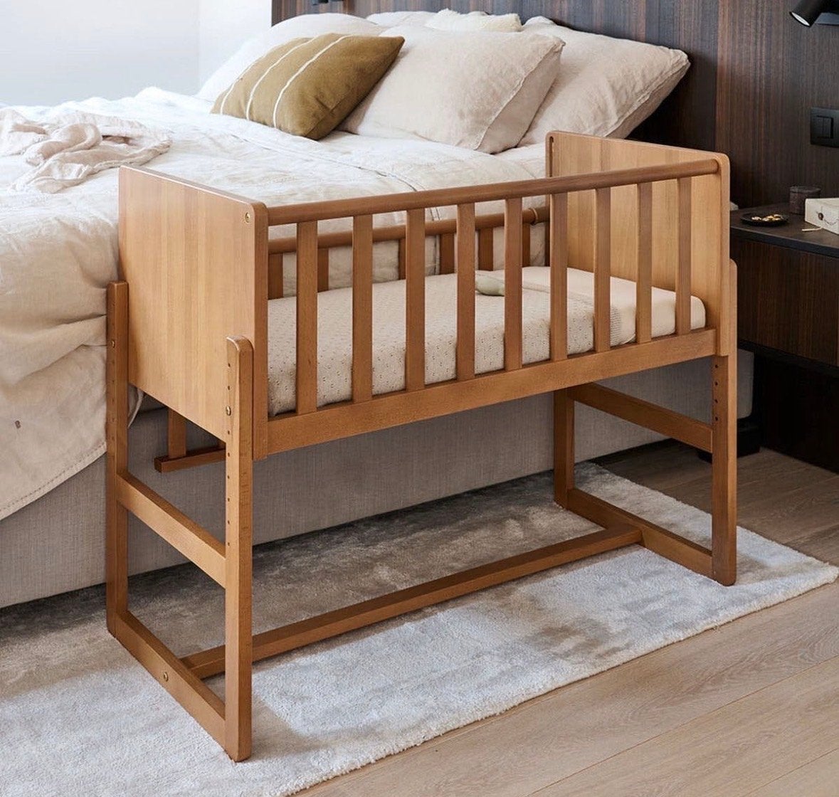 Co-sleeper Nuage walnoot Petit Amélie inclusief matras, Kinderen en Baby's, Ophalen, Zo goed als nieuw, Wieg