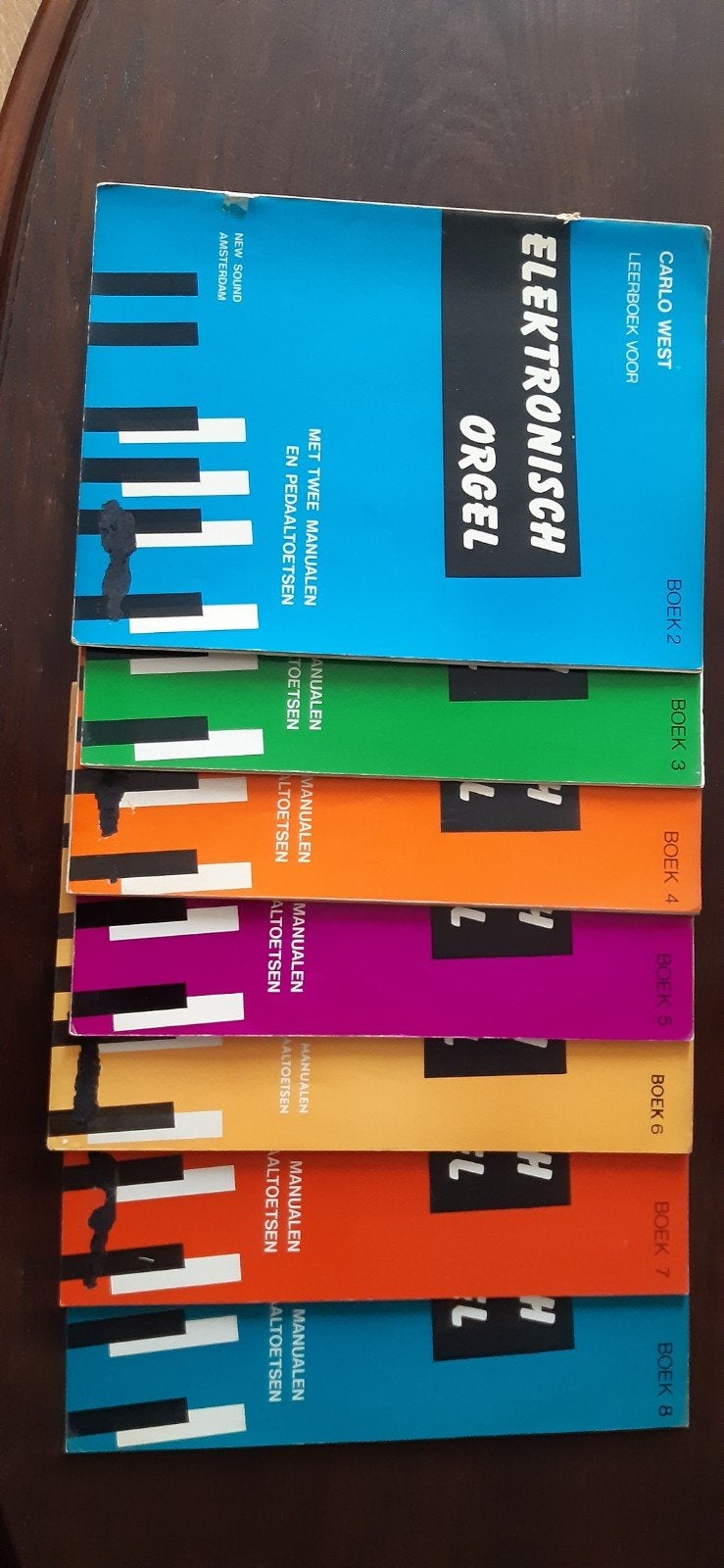 Lesboeken voor keyboard, piano of orgel, Ophalen of Verzenden, 61 toetsen, Overige merken
