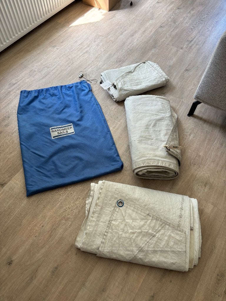 Diverse Randmeer zeilen, Watersport en Boten, Zeilen en Zeiltoebehoren, Gebruikt, Genua of Fok, 15 tot 30 m², 6 meter of meer
