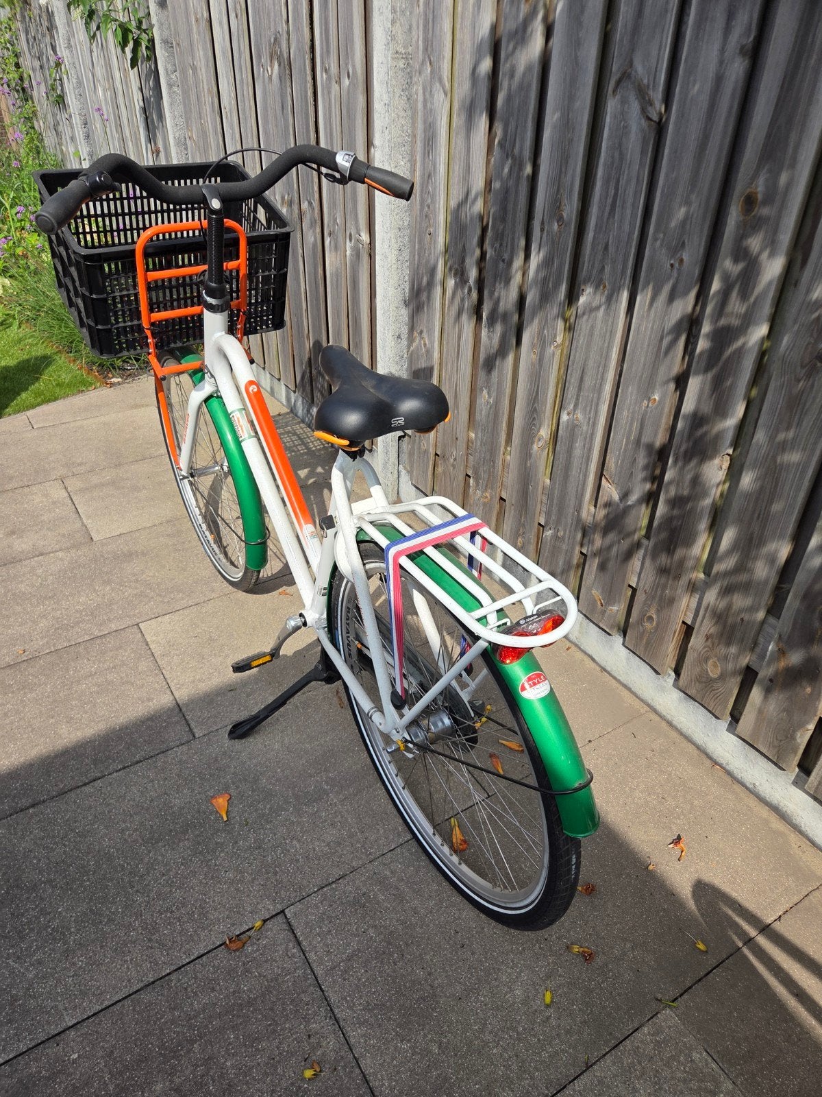 Postcodeloterij Damesfiets met mand - Wit, groen, oranje, Gebruikt, Velgrem, 50 tot 53 cm, Ophalen