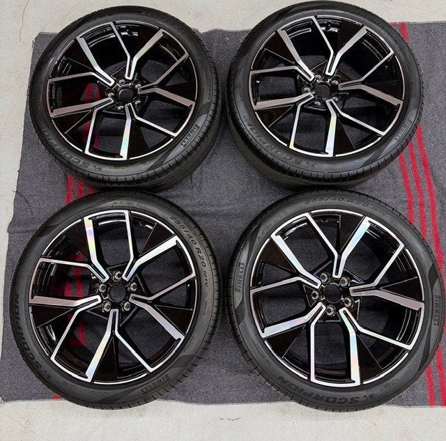 Org.VW Tiguan RLine LEEDS 20inch met banden set is 75KM oud, Auto-onderdelen, Banden en Velgen, 255 mm, Banden en Velgen, Nieuw