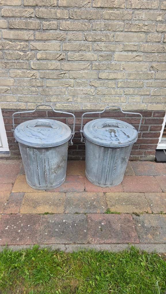 Set van 2 zinken afvalemmers met deksel, Ophalen