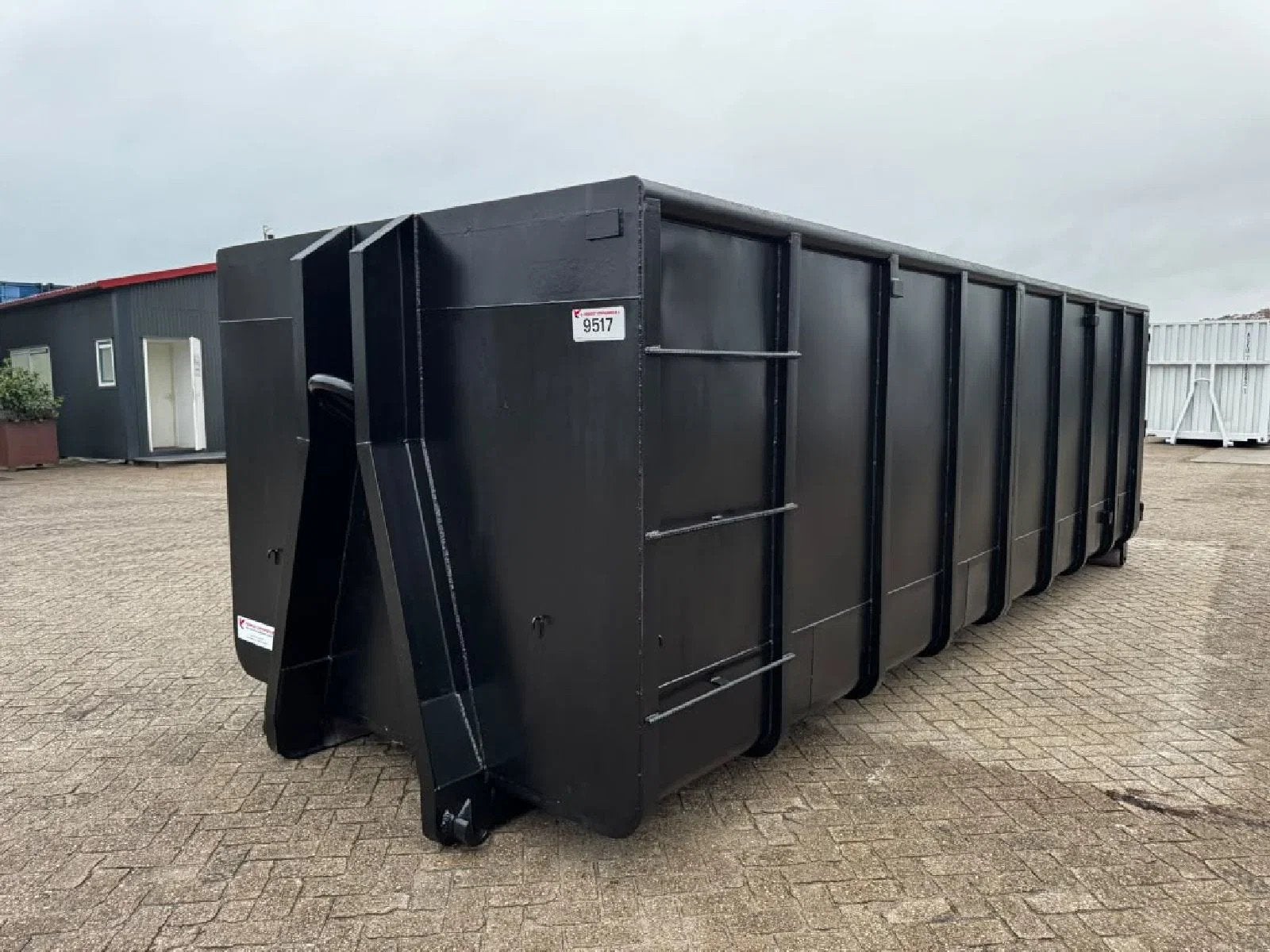 VERNOOY AFZETBAK 25M3 REFURBISHED 9517, Dave Vernooij, Dave@vernooy.nl, Kellensedwarsweg 9
4004 JC  Tiel, NL