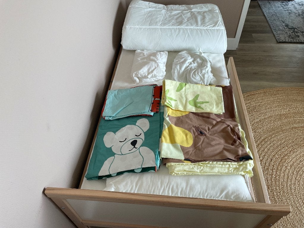 Peuterbed, 70 tot 85 cm, 140 tot 160 cm, Zo goed als nieuw, Ophalen