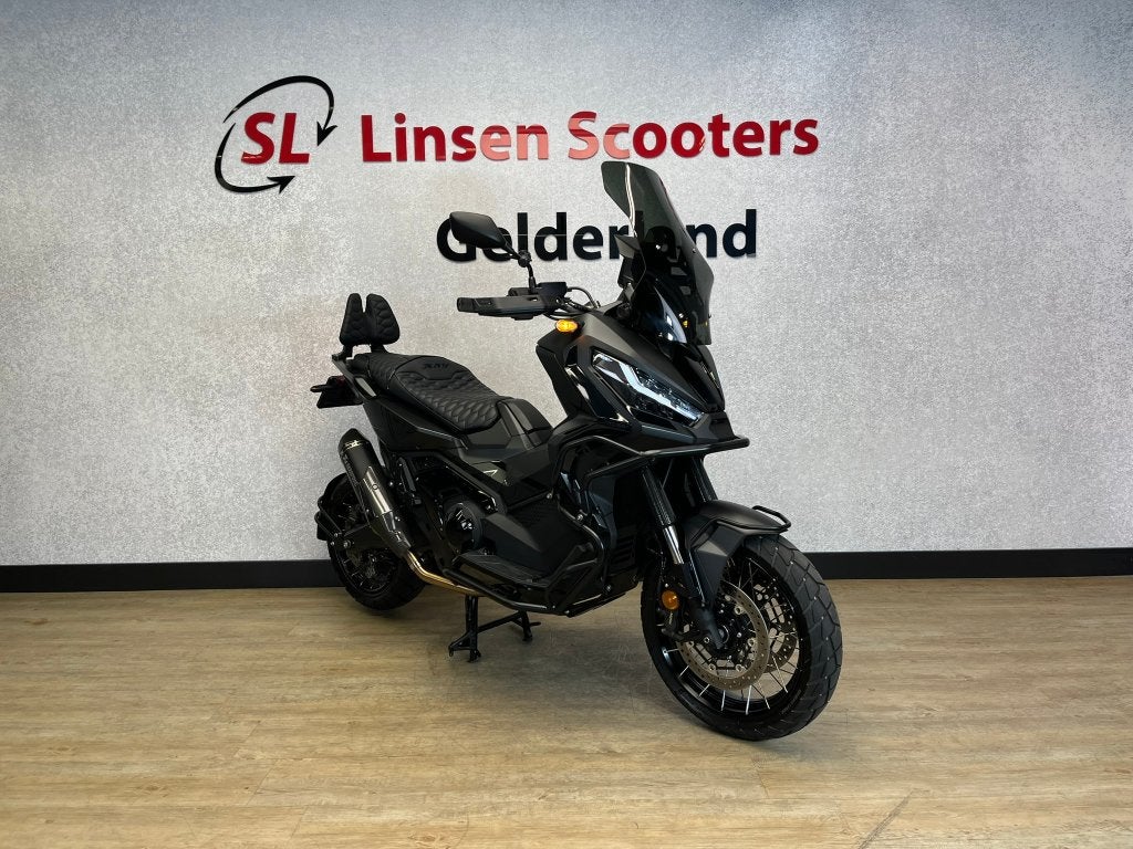 Honda X adv 750 CUSTOM | FULL OPTIE | AKRA | LED | BEUGELS, 750 cc, Traction Control, Motorrijbewijs A, Gebruikt