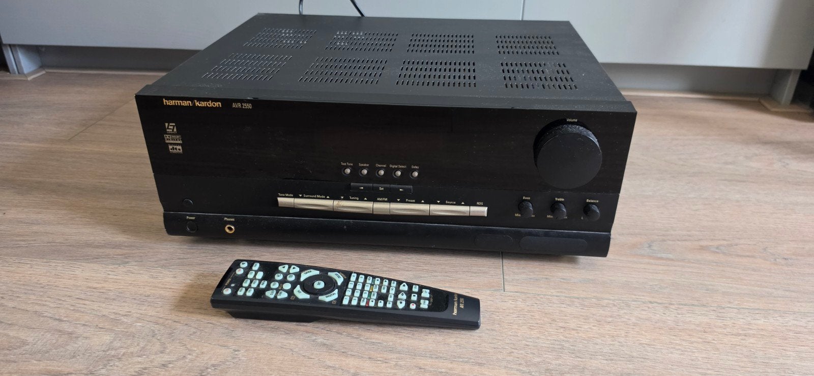 Harman Kardon AVR 2550 Receiver met afstandsbediening, Gebruikt, 60 tot 120 watt, Ophalen, Overige merken