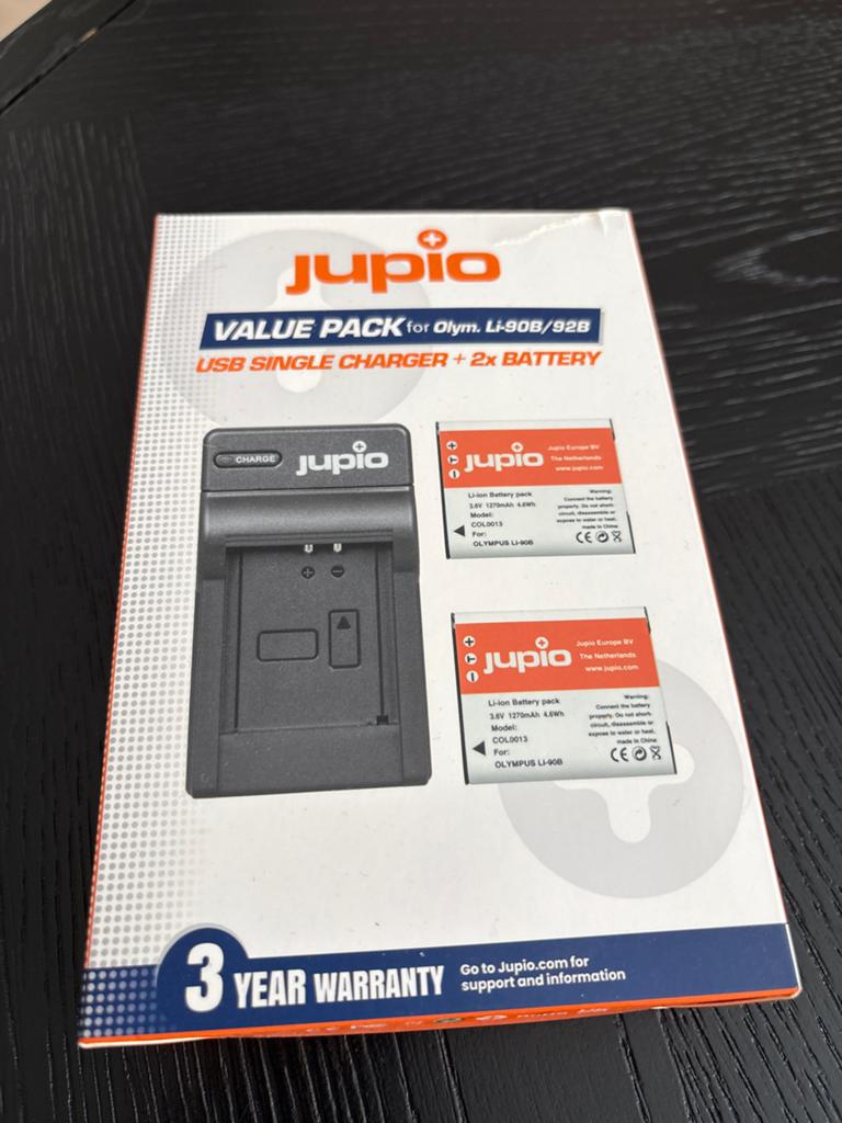 Jupio Value Pack: USB Oplader + 2x Batterij voor Olympus, Ophalen of Verzenden, Nieuw, Oplaadbaar