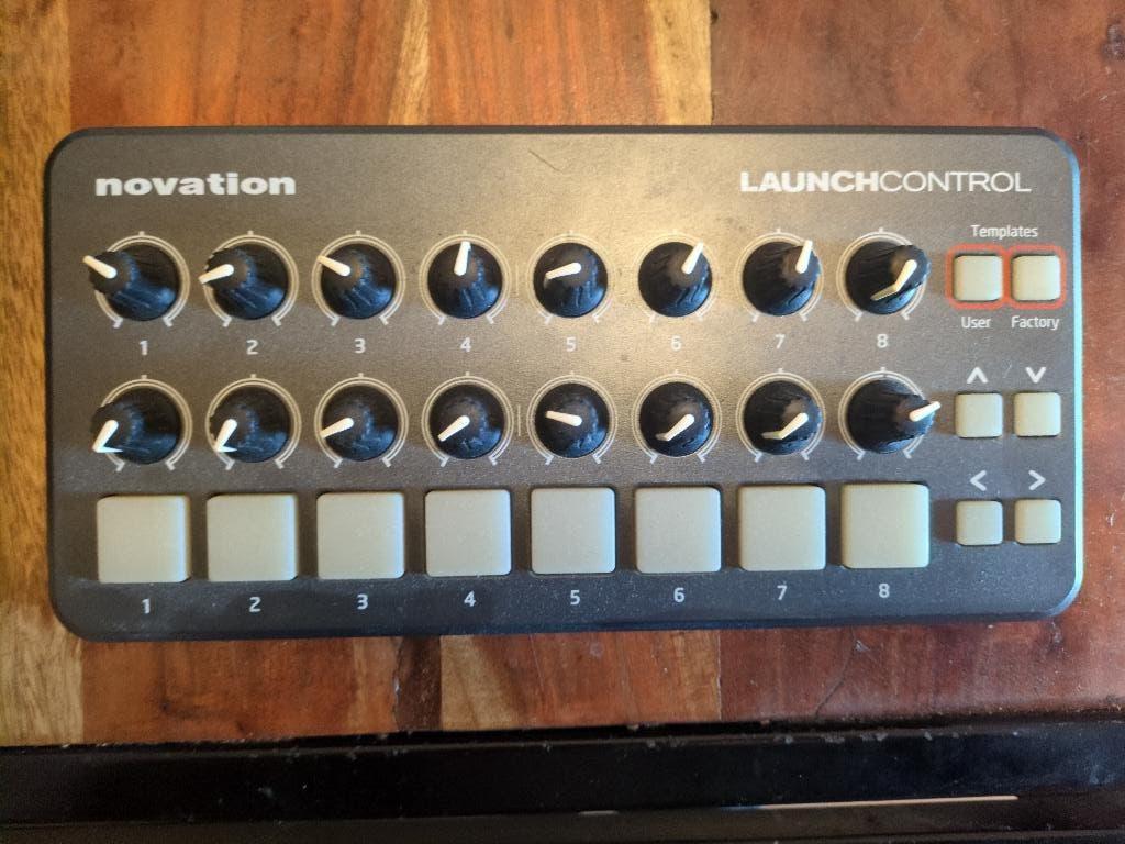 Novation launchcontrol mk1, Ophalen of Verzenden, Gebruikt