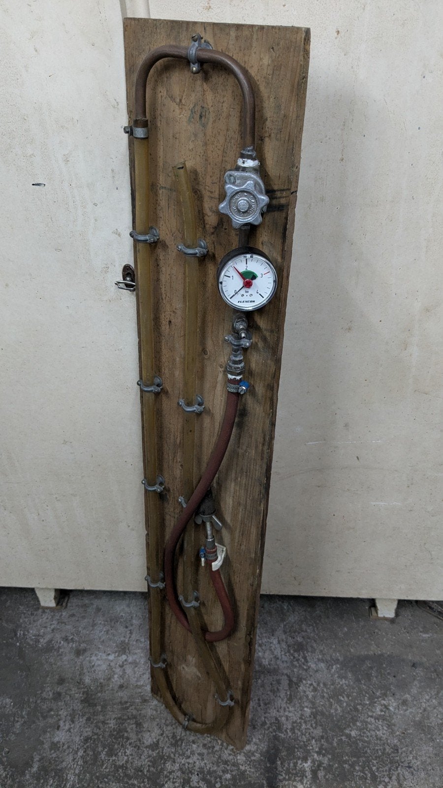 Vintage Persapparaat voor Gasleidingen/Drukleidingen., Ophalen