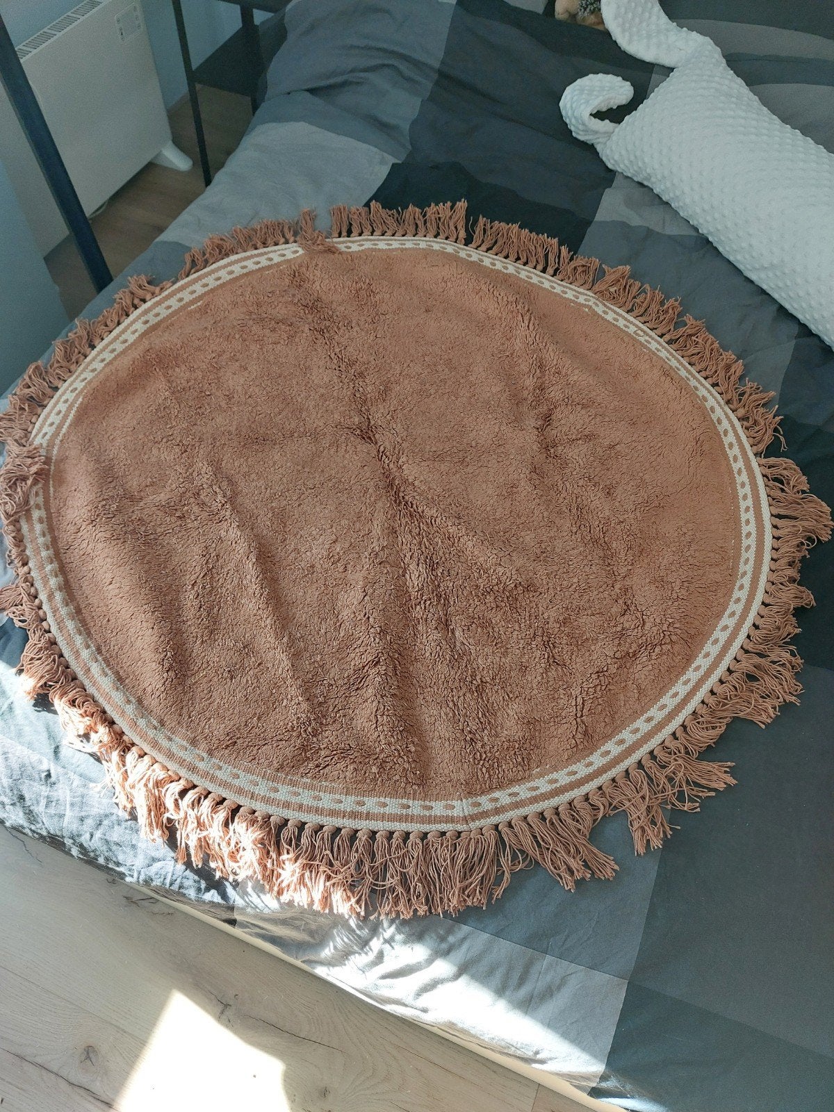 Vloerkleed Rond Tapis Petit 110 cm en wasbaar!, Ophalen, Bruin, Rond, Zo goed als nieuw