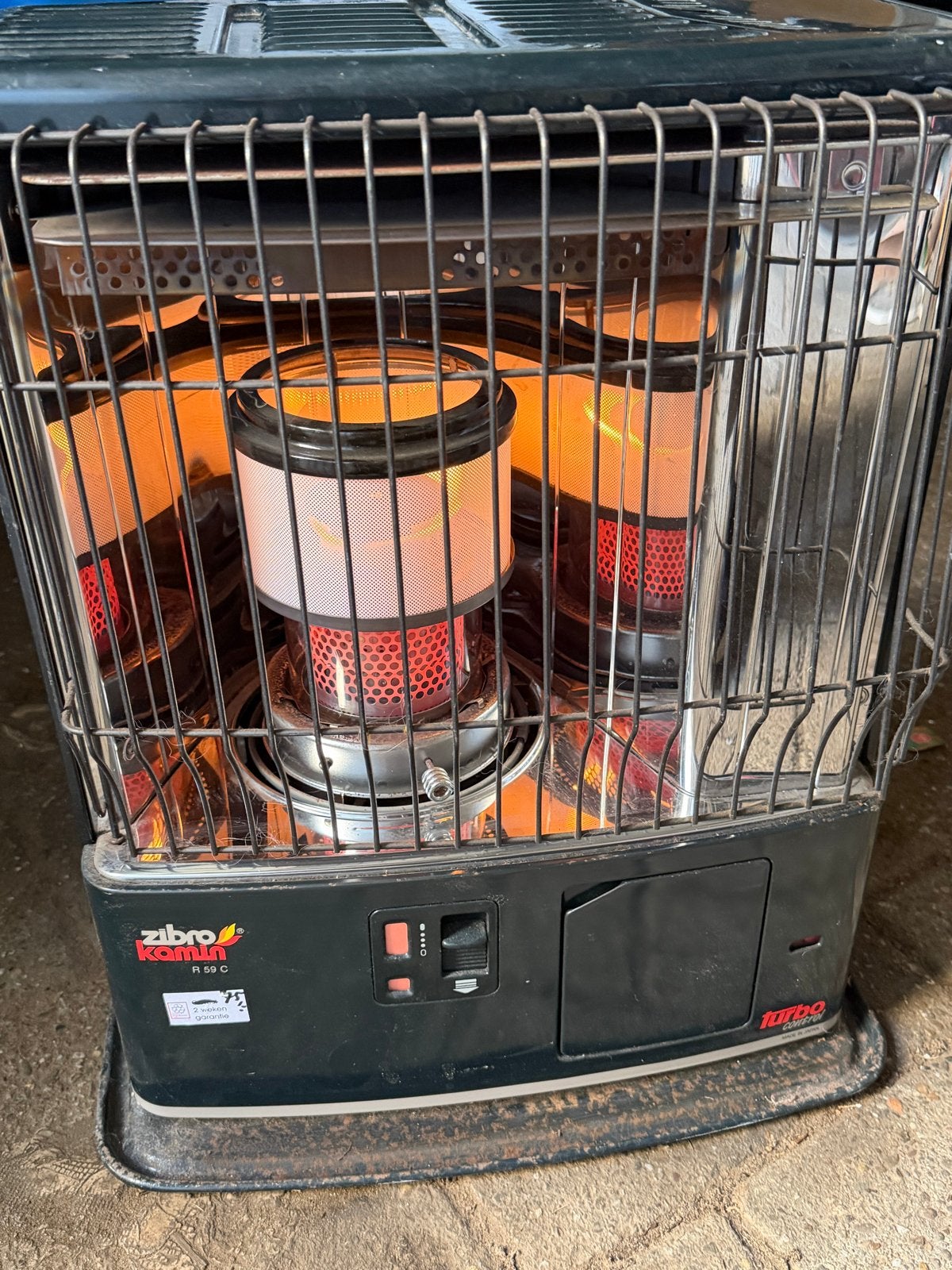 Zibro Kamin Turbo Petroleumkachel - Gebruikt, Ophalen, Gebruikt, Kachel, 60 tot 150 cm