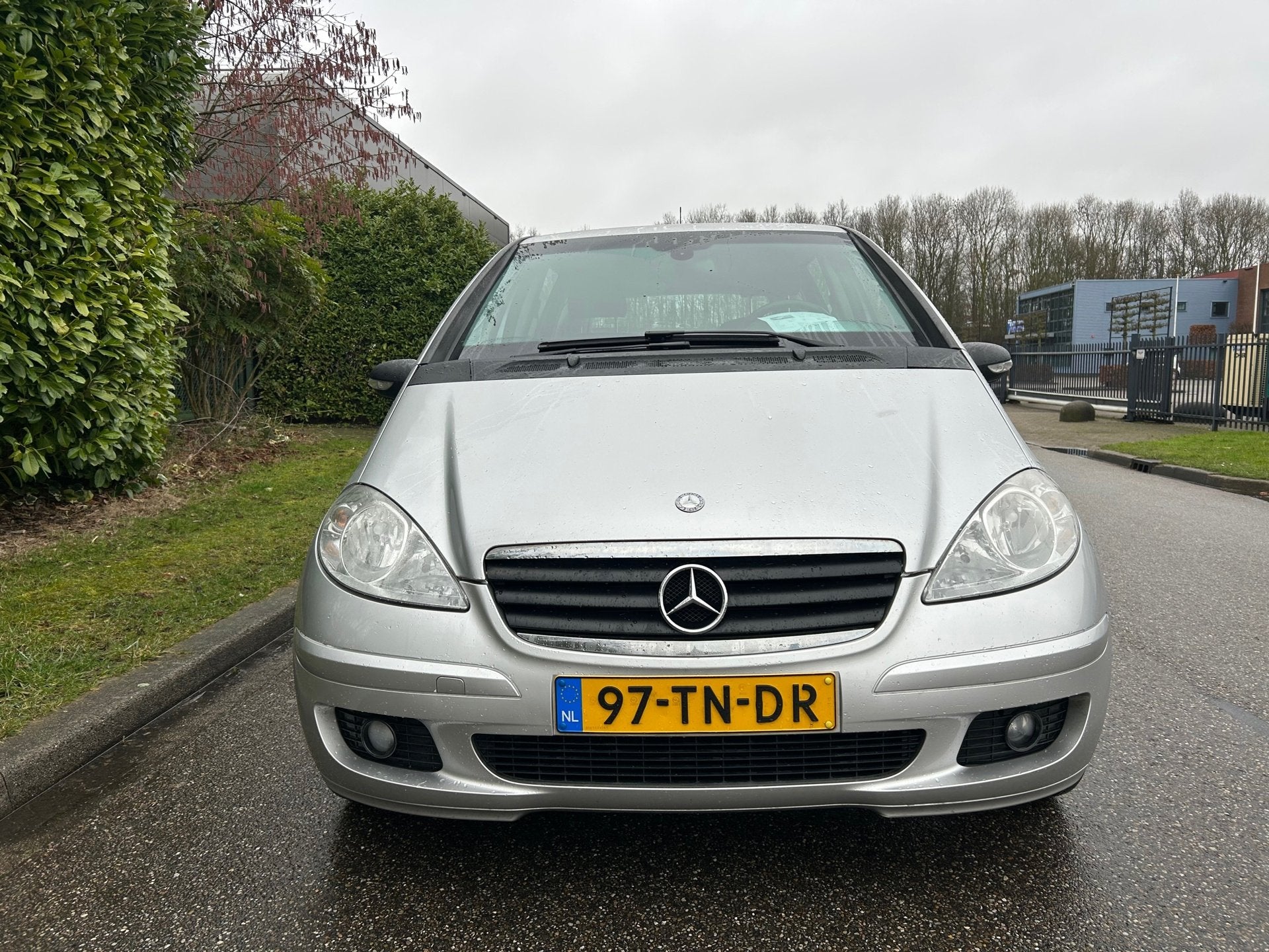 Mercedes-Benz A-klasse 150 Classic, Auto's, Voorwielaandrijving, Zwart, Electronic Stability Program (ESP), 49 €/maand