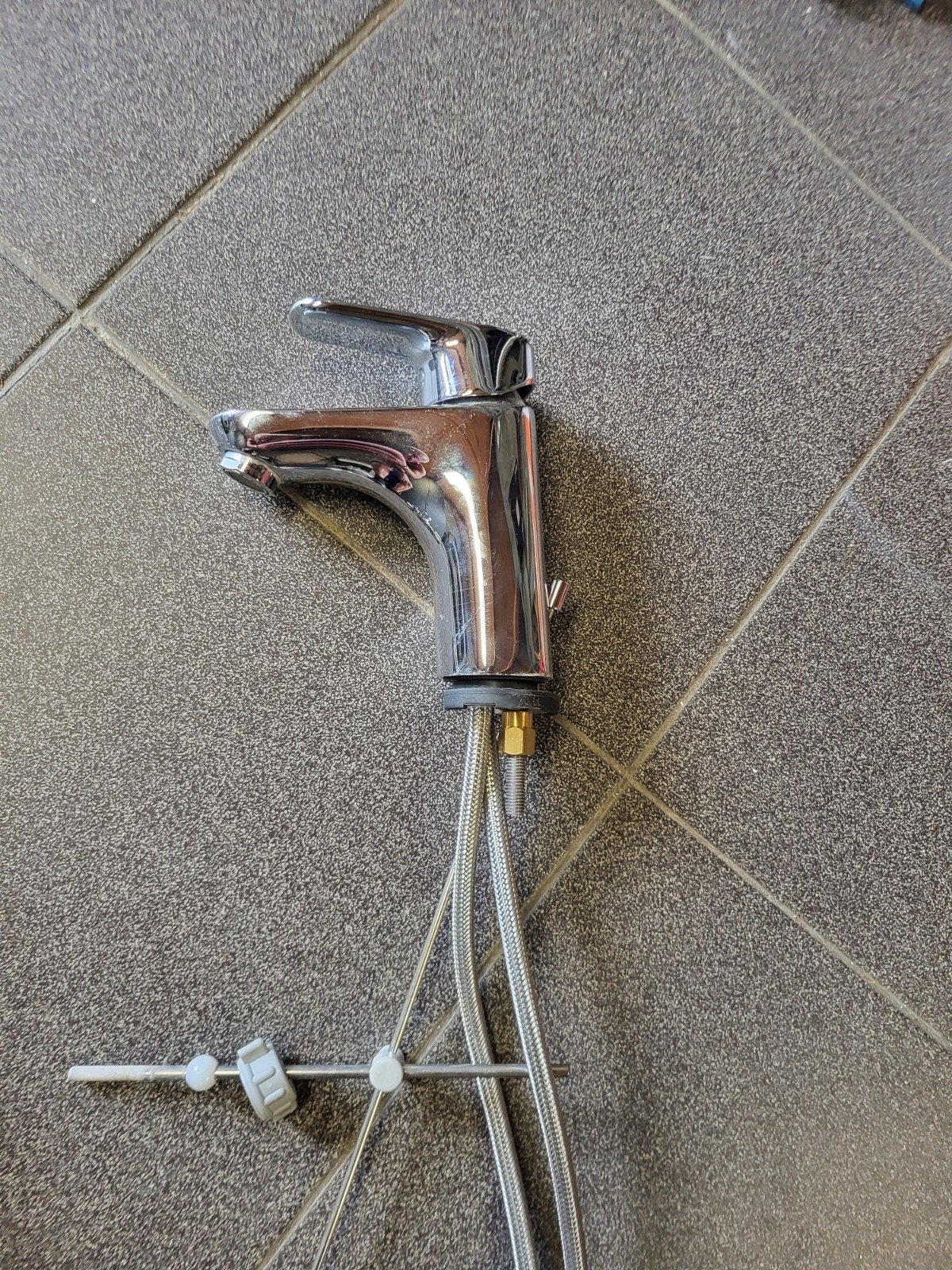 Diverse kranen voor badkamer en keuken, Ophalen, Gebruikt, Chroom, Kraan