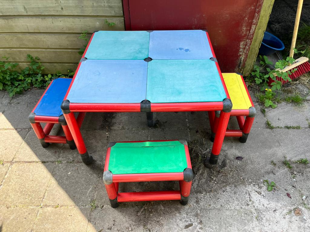 Quadro tafel en stoeltjes, Ophalen, Gebruikt