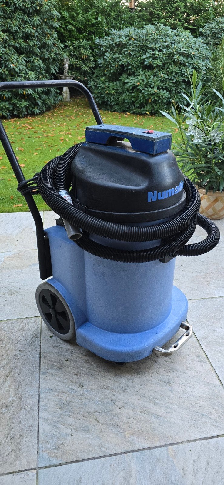 Numatic WVD 900 nat/droogzuiger dubbele motor, Ophalen, Gebruikt