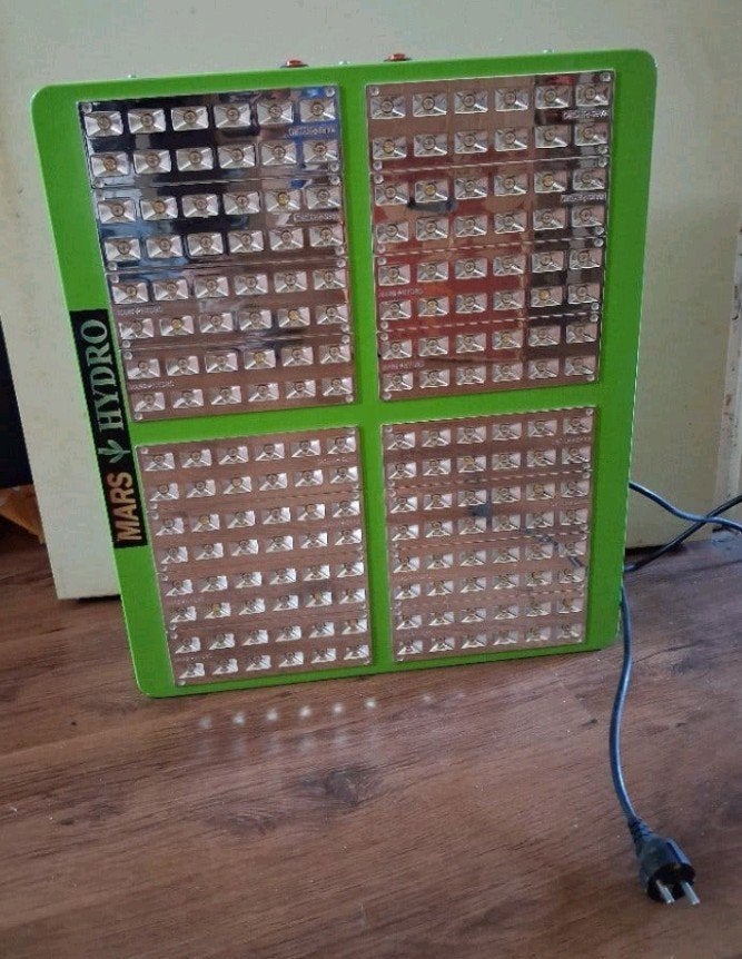 Mars Hydro LED Kweeklamp - MZ-960-192LED, Ophalen, Zo goed als nieuw, Kweeklamp