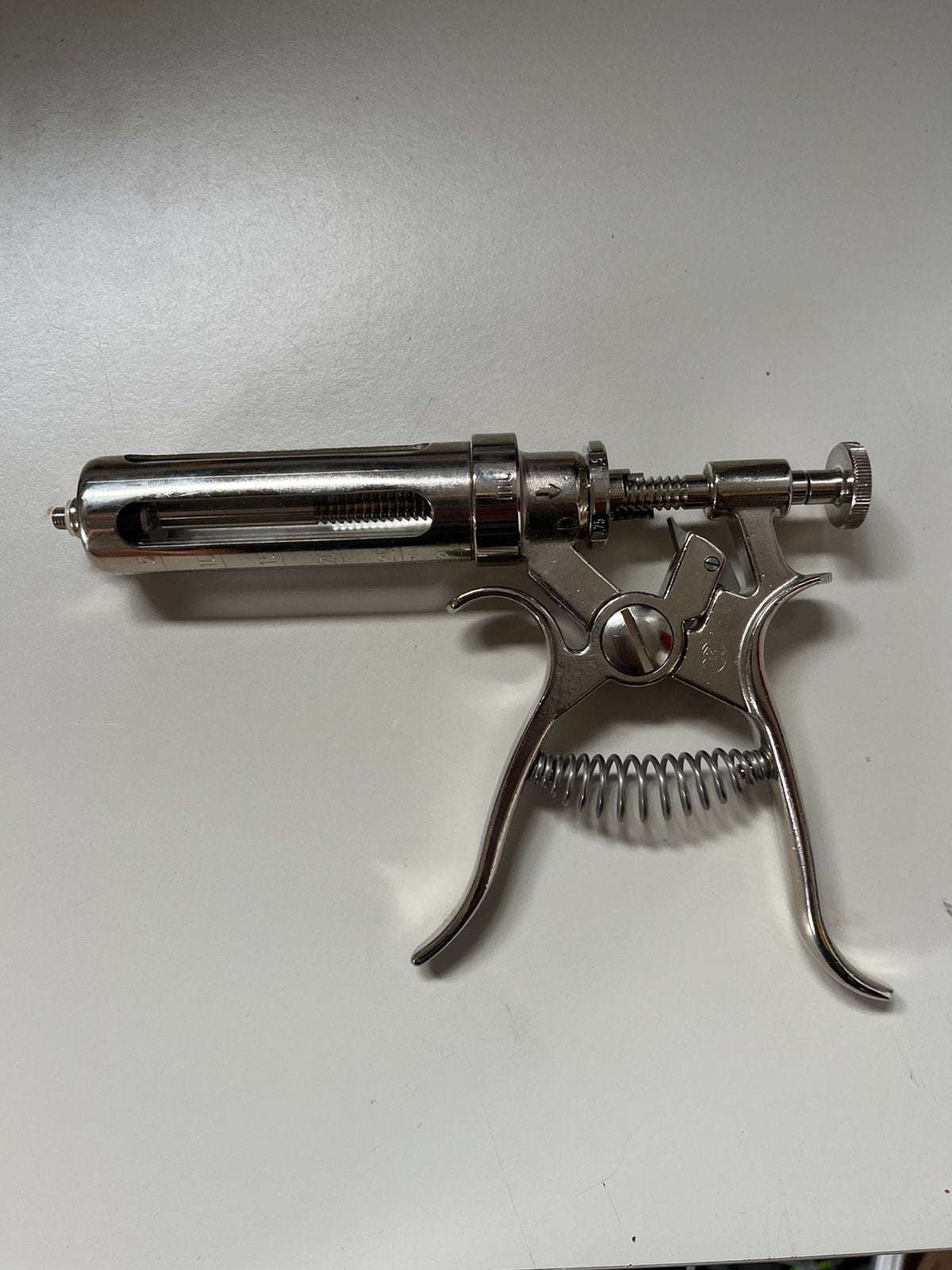 Nieuwe revolver spuit 30ml, Schaap