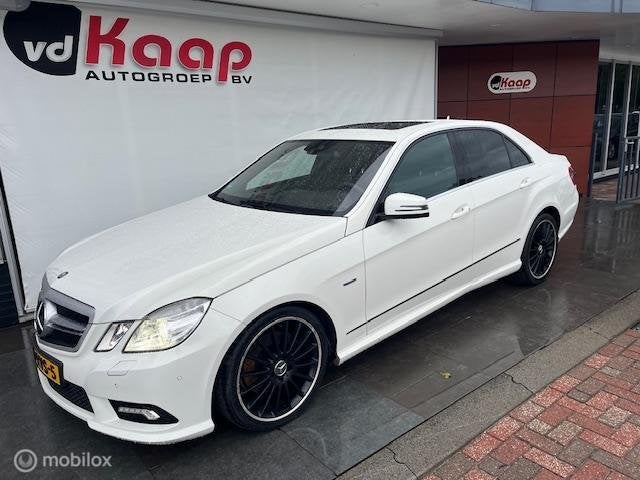Mercedes E-klasse 350 CGI Avantgarde AMG-LINE, Auto's, Automaat, Euro 5, Achterwielaandrijving, Gebruikt