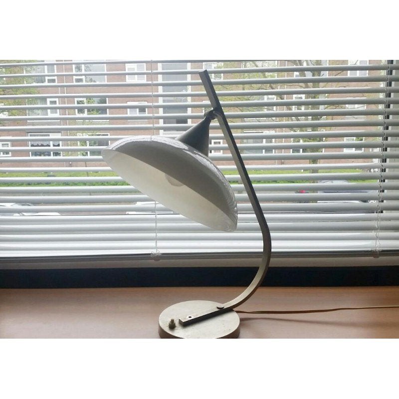 Oude bureaulamp jaren 20, Ophalen