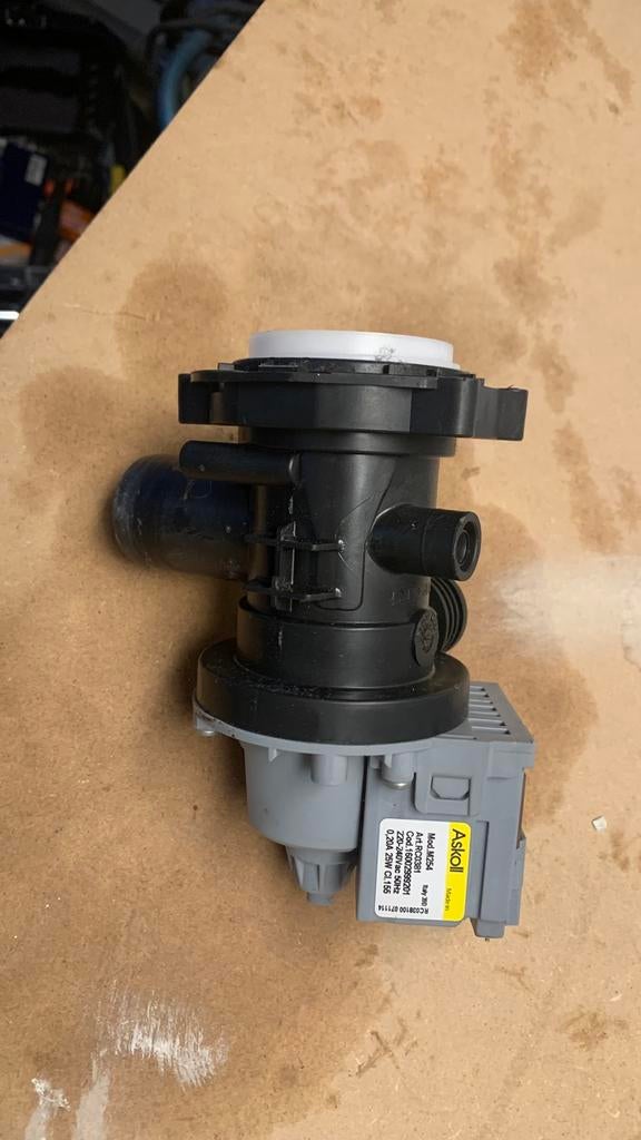 Askoll M254 afvoerpomp wasmachine, Ophalen, Gebruikt