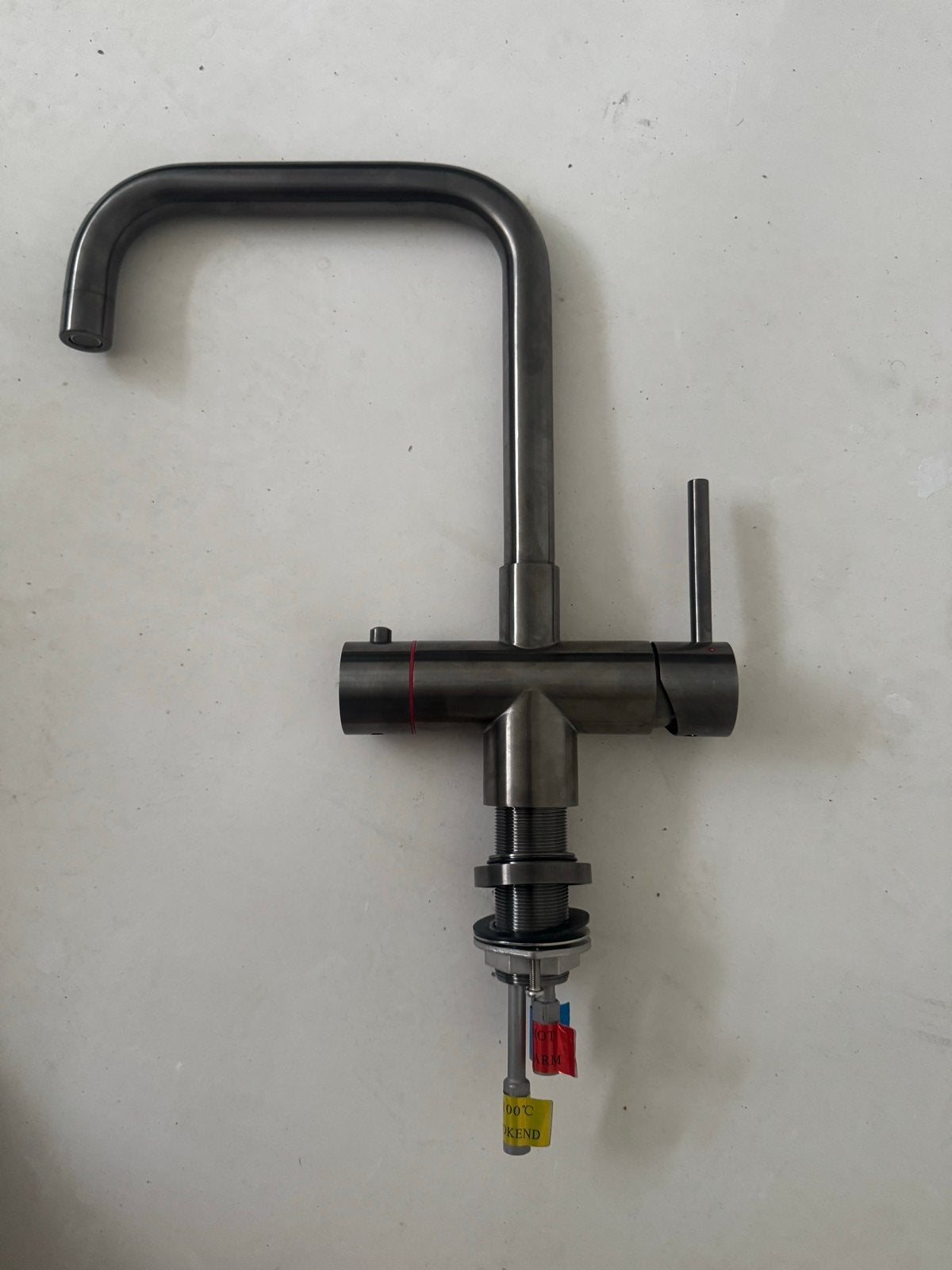 Selsiuz kokendwaterkraan - Gun Metal, Overige typen, Ophalen of Verzenden, Zo goed als nieuw, Zwart