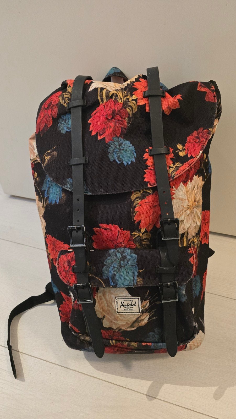 Herschel tas met bloemenprint, limited edition!, Gebruikt, 25 tot 40 cm, Ophalen of Verzenden, Overige merken