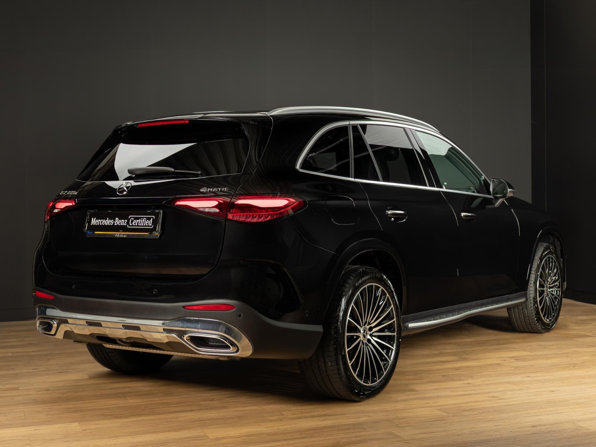 Mercedes-Benz GLC 300e 4MATIC Sport Edition Premium PLUS | P, Auto's, Automaat, Automatische klimaatregeling, 4 cilinders, 167 km/l