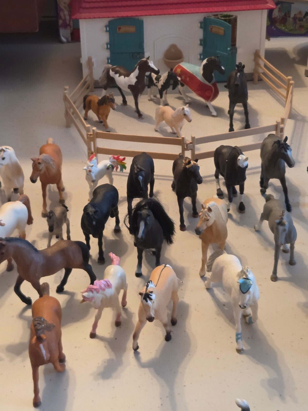 schleich mega verzameling (trailer/huis/stallen), Ophalen, Gebruikt, Jongen of Meisje