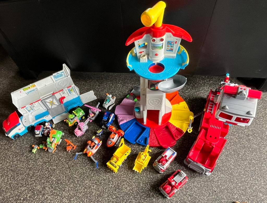 Heel veel paw patrol, Ophalen of Verzenden, Zo goed als nieuw