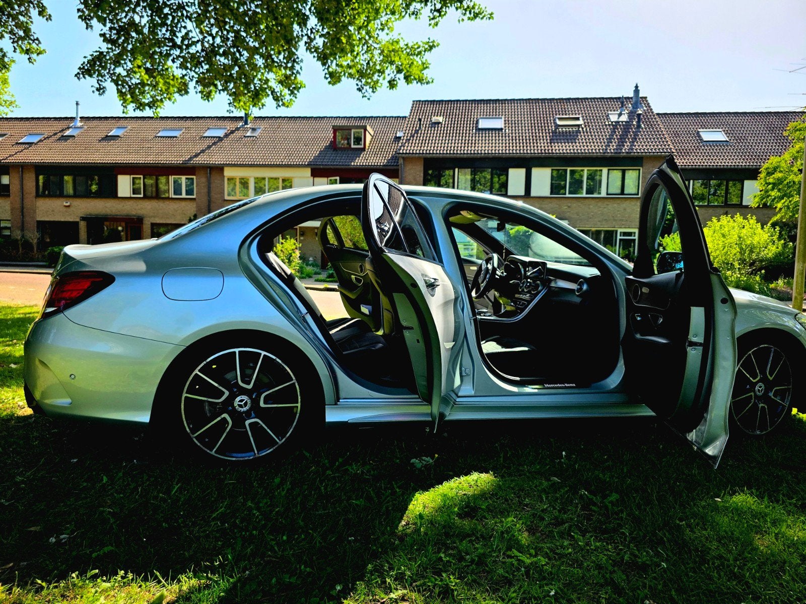 Mercedes-Benz C300 258pk 9G-TRONIC 2019 Multibeam, Auto's, Achterwielaandrijving, 1800 kg, 4 cilinders, 258 pk