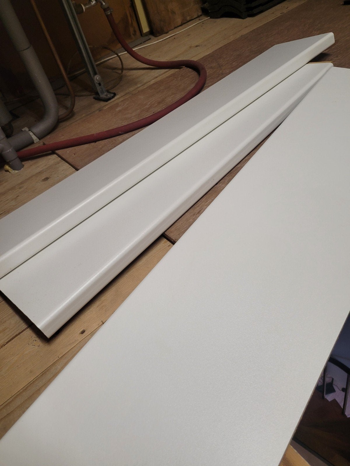 Vensterbanken met witte kunststof toplaag, Ophalen, 25 tot 50 mm, Overige typen, Nieuw