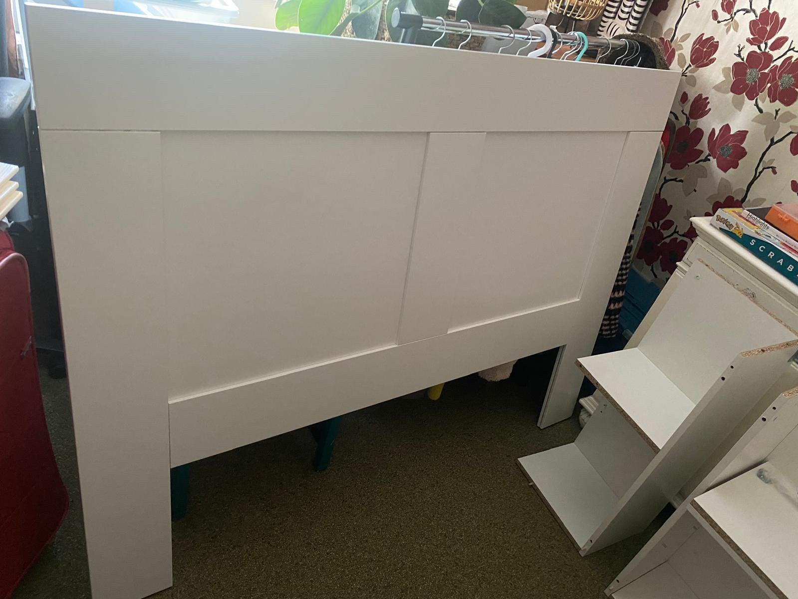 IKEA Brimnes hoofdeinde met opbergruimte, wit, Huis en Inrichting, Ophalen, Overige materialen, Gebruikt, Wit