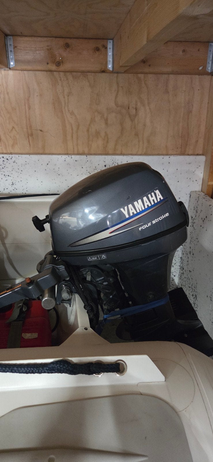 Foto 9 van Suzumar rib rubberboot met suzuki 5pk  4t buitenboordmotor e