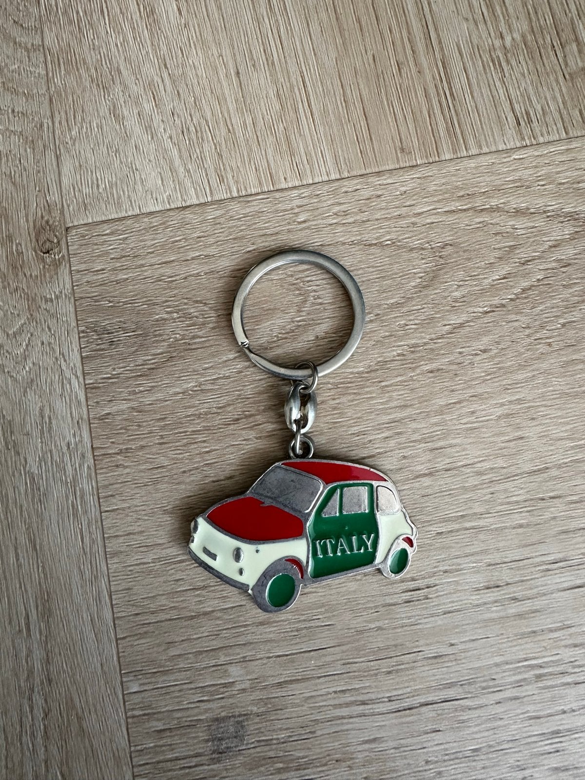 Sleutelhanger Fiat 500 Italië, Ophalen of Verzenden, Gebruikt, Transport