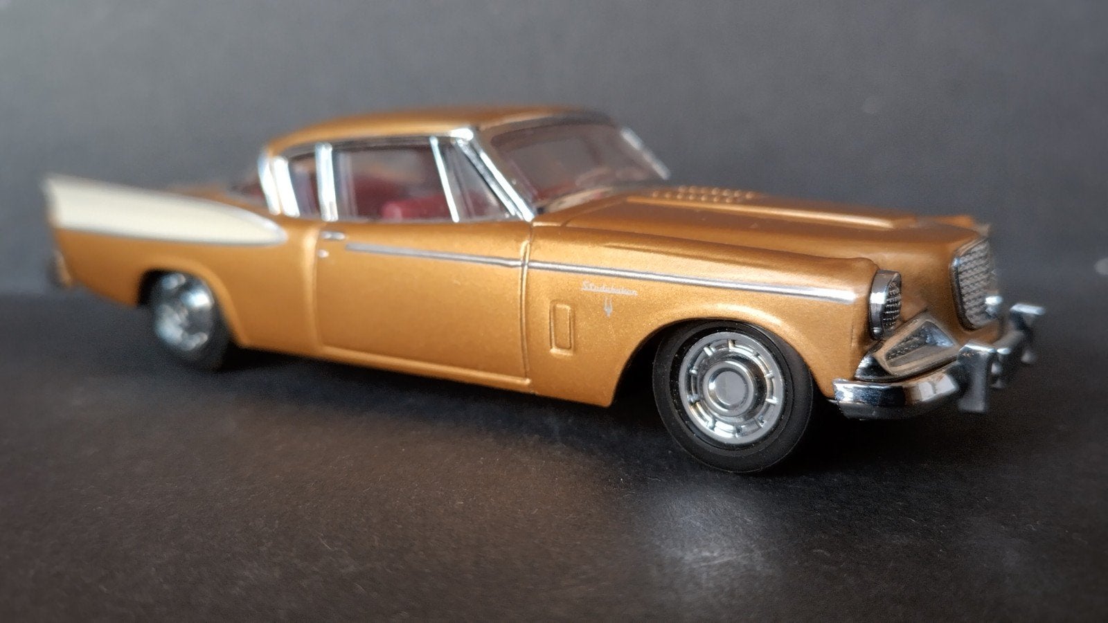 Studebaker Golden Hawk 1:43 Dinky Collection Pol, Auto, Verzenden, Nieuw, M