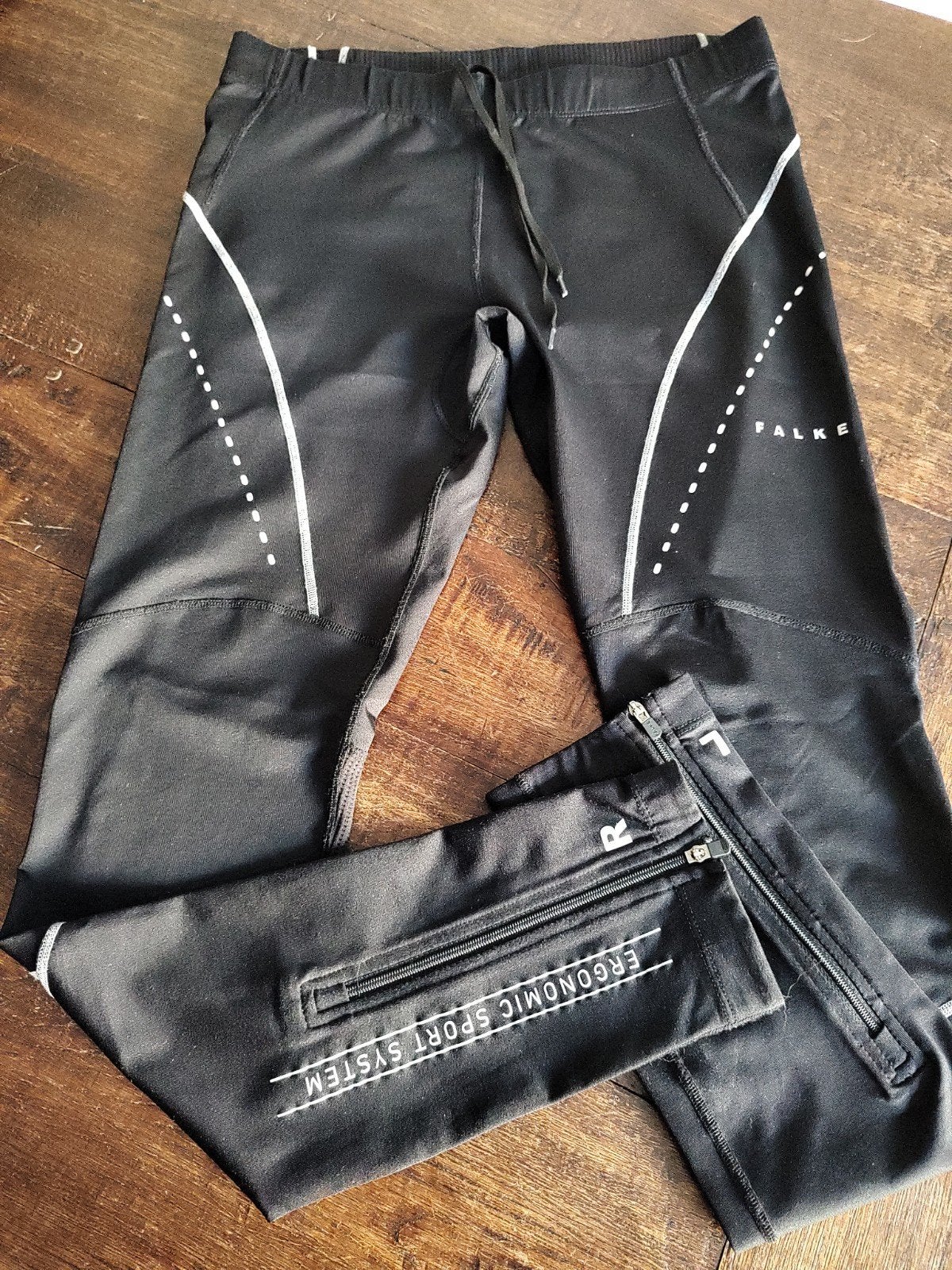 Falke hardloopkleding set (legging, capri, short) - Maat S, Overige merken, Verzenden, Zo goed als nieuw, Kleding