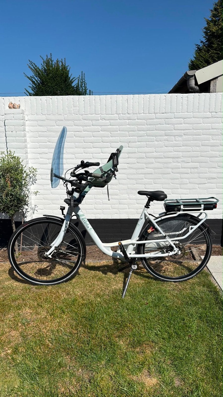 Stella elektrische fiets met kinderzitje en windscherm, Fietsen en Brommers, Elektrische fietsen, Gebruikt, 51 tot 55 cm, 50 km per accu of meer