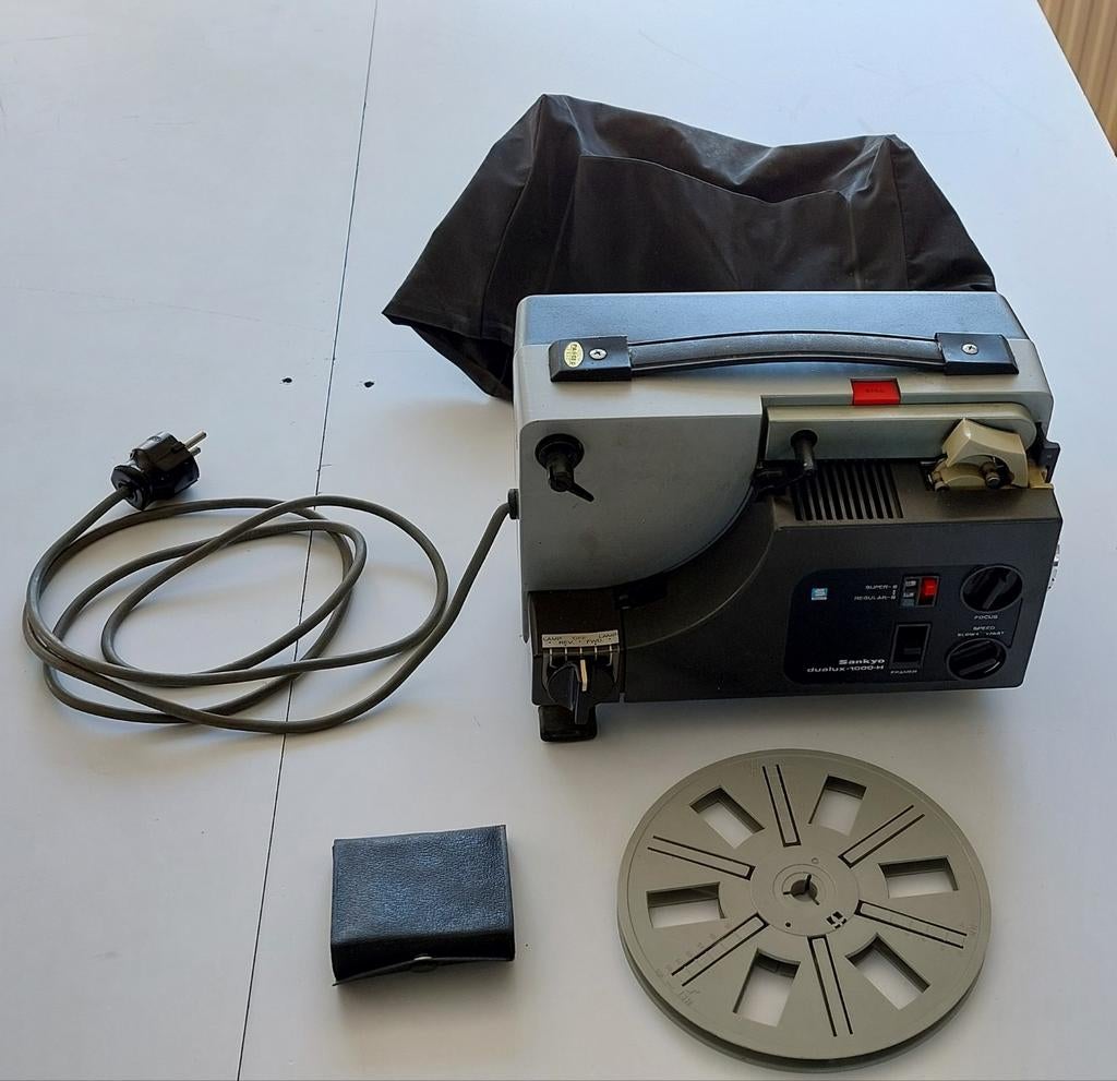 Sankyo Dualux-1000-H 8mm projector met automatische inleg, Ophalen of Verzenden, Gebruikt