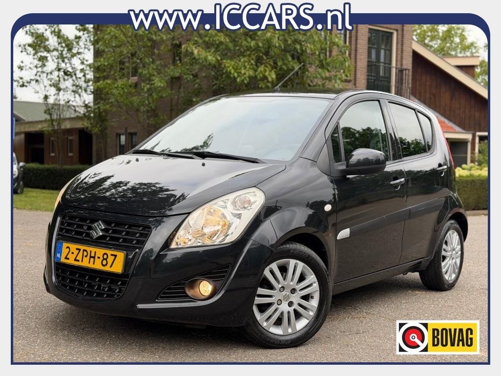 Suzuki SPLASH 1.0 Exclusive - hoge instap - Cruise - Airco -, Auto's, Gebruikt, 31 €/maand, USB, Bedrijf
